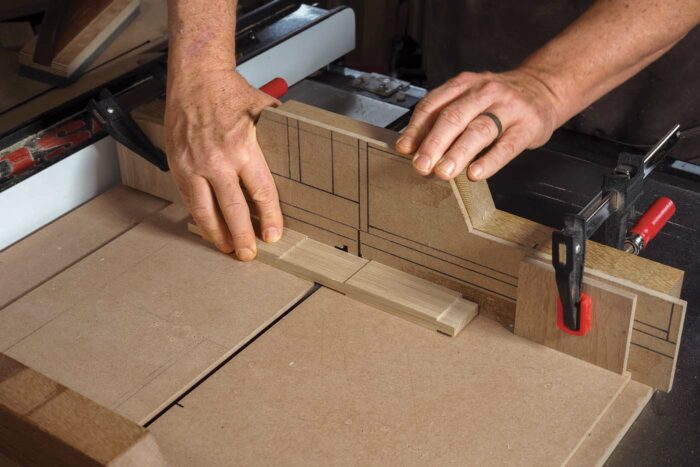 Light, Sturdy Dovetailed Tote - FineWoodworking