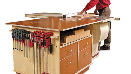 Versatile workstation stores all your tablesaw gear and then some